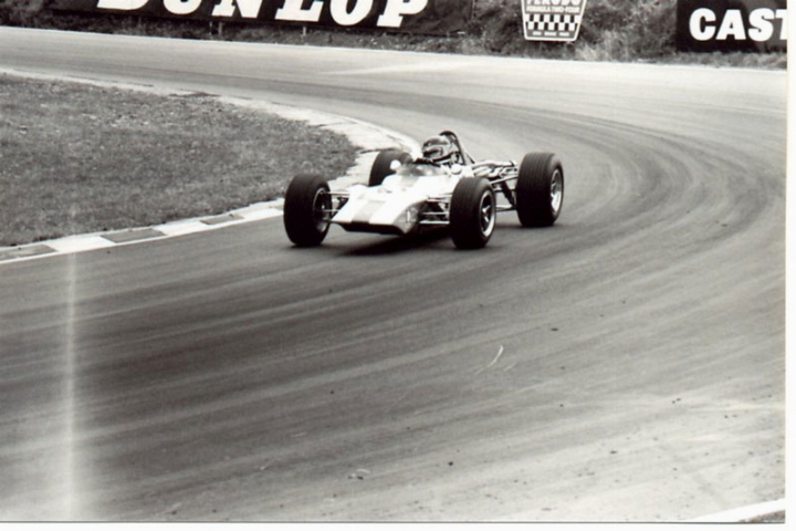 02 Carlos Pace Lotus 59